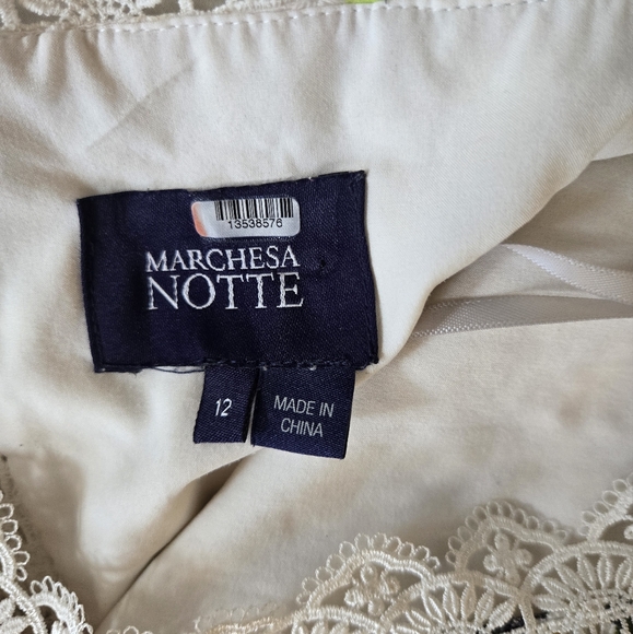 Marchessa Notte Floral Midi Dress White with pink floral sz 12 - Picture 3 of 5